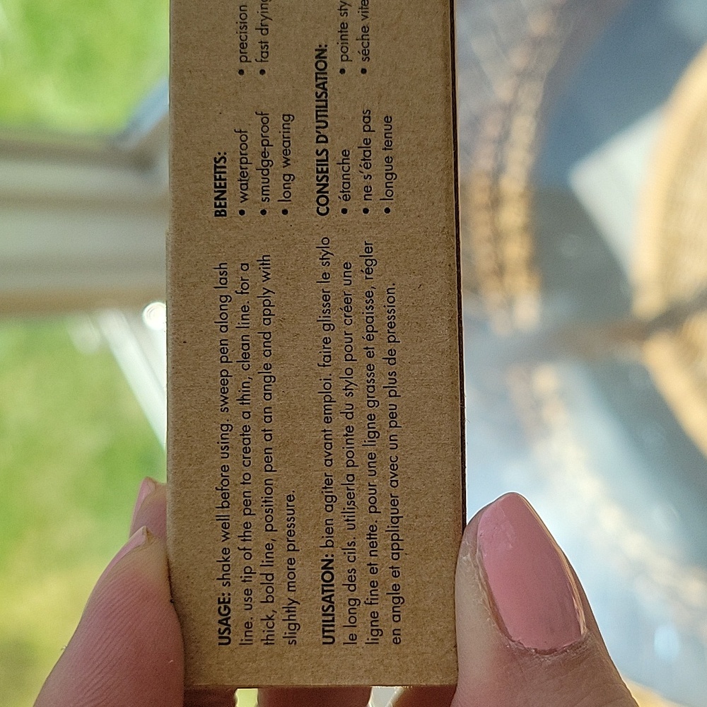 Stila all day waterproof liquid liner dark brown - Picture 4 of 4
